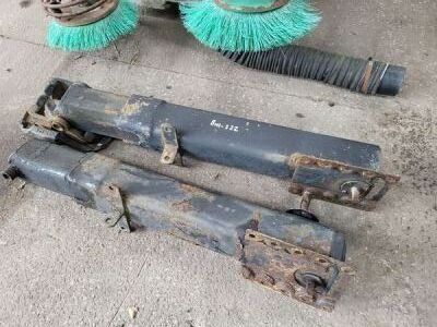 Stillage of Various Truck Parts + Trailer Legs - 3