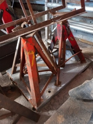 Quantity of Axle Stands - 2