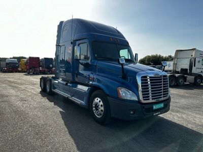 2011 Freightliner Cascadia 6x4 Bonneted Tractor Unit