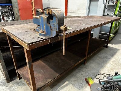 Steel Work Bench With Vice