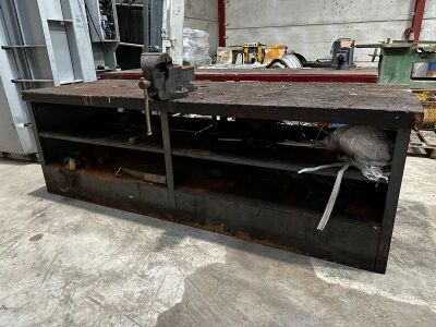 HD Steel Work Bench With Vice