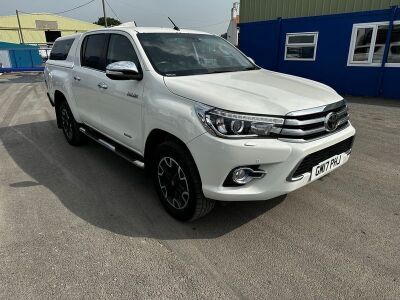 2017 Toyota Hilux Invincible X D-4D Double Cab Pick Up