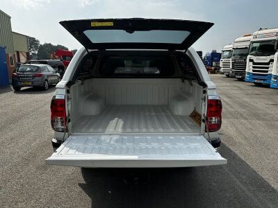 2017 Toyota Hilux Invincible X D-4D Double Cab Pick Up - 8