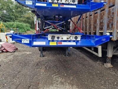 Unused Krone Triaxle Sliding Skeletal Trailer - 8