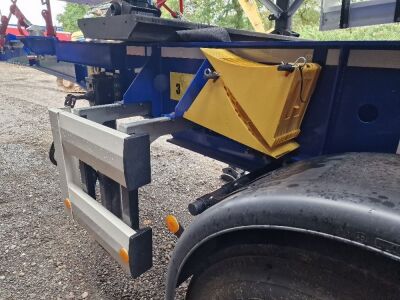 Unused Krone Triaxle Sliding Skeletal Trailer - 22