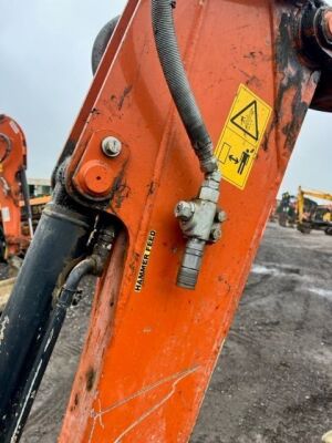 2021 Hitachi ZX33U-6 Mini Excavator - 8