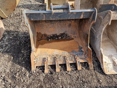 Whites 3ft Digging Bucket - 50mm Pins