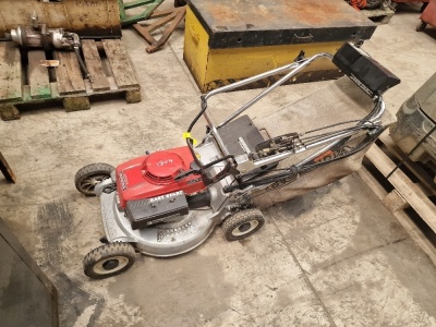 Honda HR194 Petrol Lawnmower