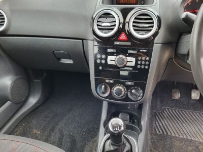 2014 Corsa 3 Door Van - 10