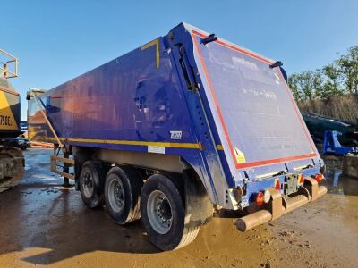 2014 Titan Triaxle Trommel Fines Spec Walking Floor - 3