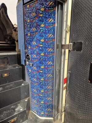 2001 Volvo Jonckheere Mistral 51/49 Seat Coach - 16