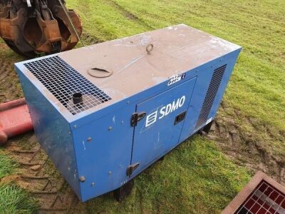 2014 SDMO T12K Generator - 3