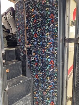 2001 Volvo Jonckheere Mistral 51/53 Seat Coach - 37