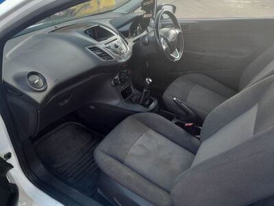 2013 Ford Fiesta Econetic Tech TDCI Trend Van - 2