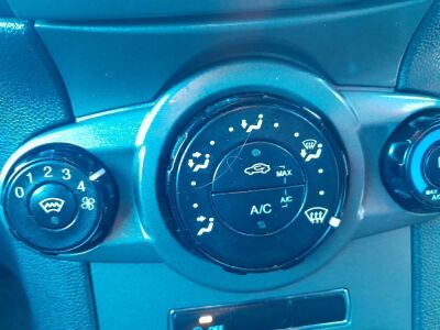 2013 Ford Fiesta Econetic Tech TDCI Trend Van - 4