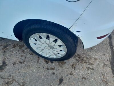 2013 Ford Fiesta Econetic Tech TDCI Trend Van - 10