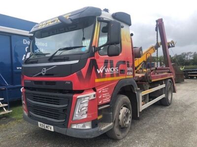 2015 Volvo FM350 4x2 Skip Loader