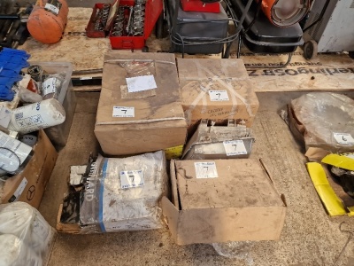 Quantity of Mercedes Coach Parts