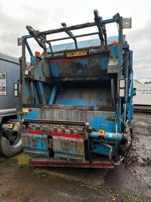 2017 Scania P280 6x2 Refuse Wagon - 8