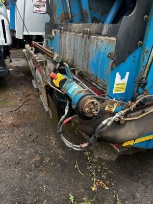 2017 Scania P280 6x2 Refuse Wagon - 9
