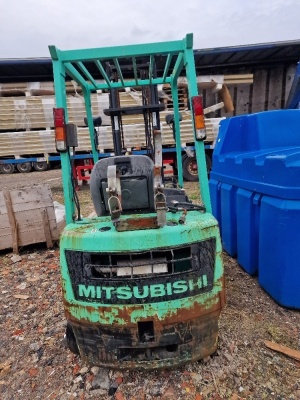 1999 Mitsubishi FG15 Gas Forklift - 2