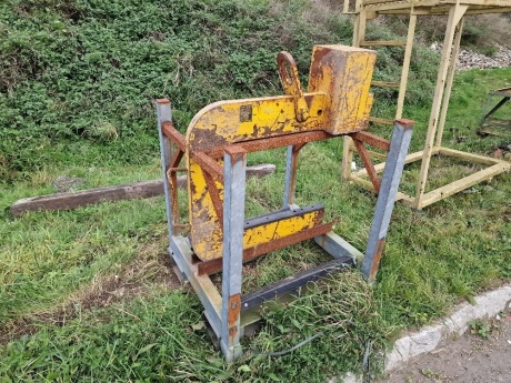 Able Steel Roll Lifting Attachment