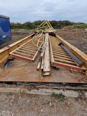 15m (Approx) Weigh Bridge Bed + Quantity of Steel Frames & Ladders - 3