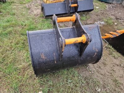 3ft Digging Bucket - 50mm Pins - 3