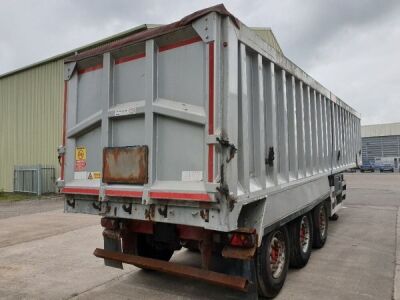 2010 Wilcox Triaxle 56yrd³ Alloy Bulk Tipping Trailer - 4