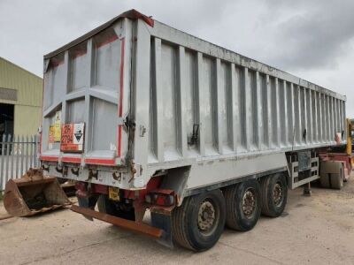 2010 Wilcox Triaxle 56yrd³ Alloy Bulk Tipping Trailer - 4