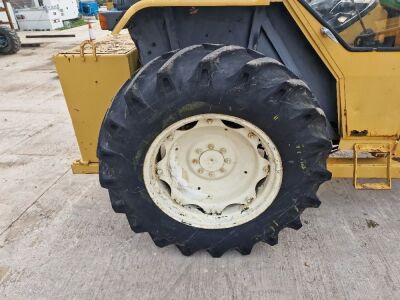 International 3434 2wd Industrial Tractor - 7