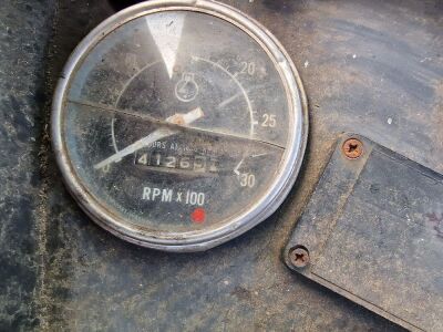 1978 International 484 2wd Front Loader Tractor - 10