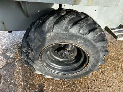 2011 Terex 2 ton Straight Tip Dumper - 9