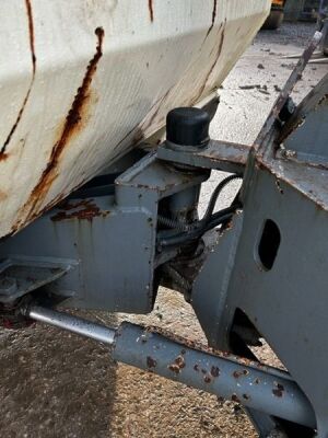 2011 Terex 2 ton Straight Tip Dumper - 13
