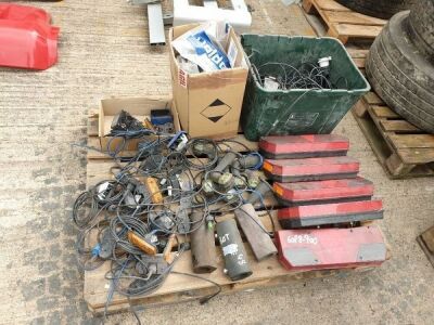 Pallet of Trailer Spares & Light Units