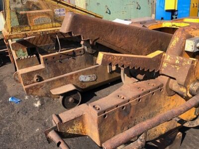 Fluicon Type Alligator Shear  - 2