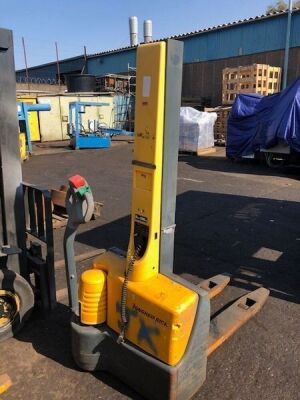 2007 Jungheinrich EMC110 24V Pedestrian Fork Lift - 3