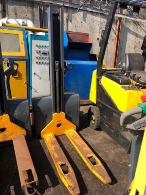 2008 Jungheinrich EMC110 24V Pedestrian Fork Lift