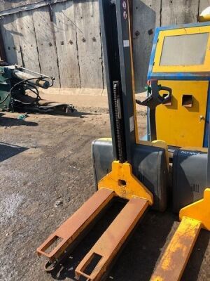 2008 Jungheinrich EMC110 24V Pedestrian Fork Lift - 3