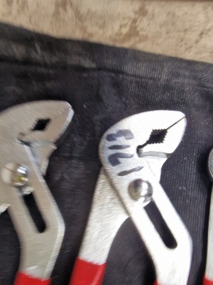 8 x Pump Pliers