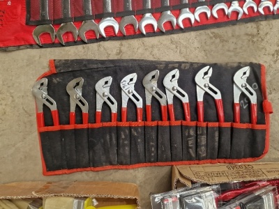 8 x Pump Pliers - 2