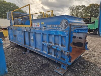 Thetford T-Range Compactor & Air Separator - 8