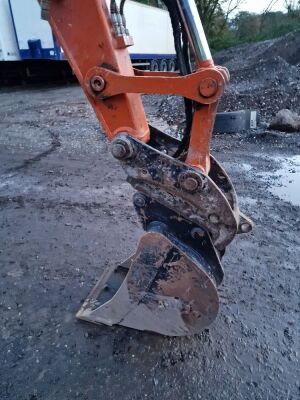2021 Hitachi ZX85USB-6 Excavator - 11
