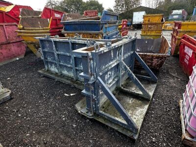 3x Concrete T Moulds