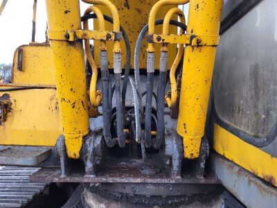 JCB JS220 Excavator  - 10