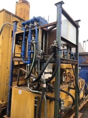 Lindeman 350T Electric Shear - 17