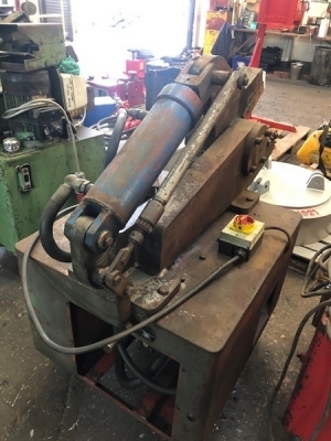 Alligator Shear  - 4