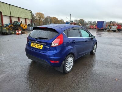 2015 Ford Fiesta Car - 3