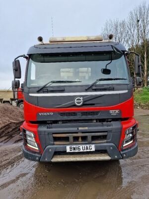 2016 Volvo FMX450 8x4 Alloy Body Tipper - 5