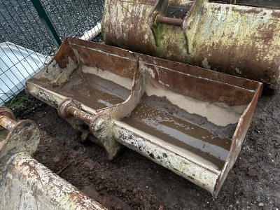 5ft Geith Ditching Bucket - 2